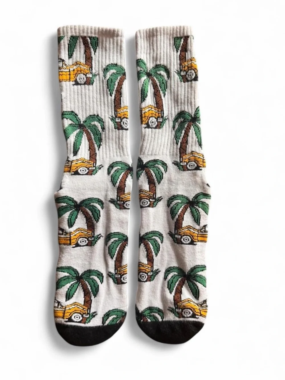 Vans NWOT Boys Medium Crew Socks Yellow Woodie Cars Palm Trees